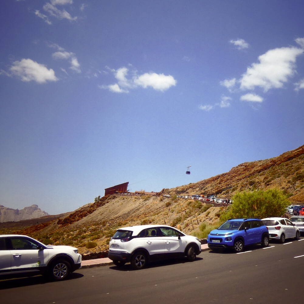 Cómo llegar a Tenerife y transporte en la isla
