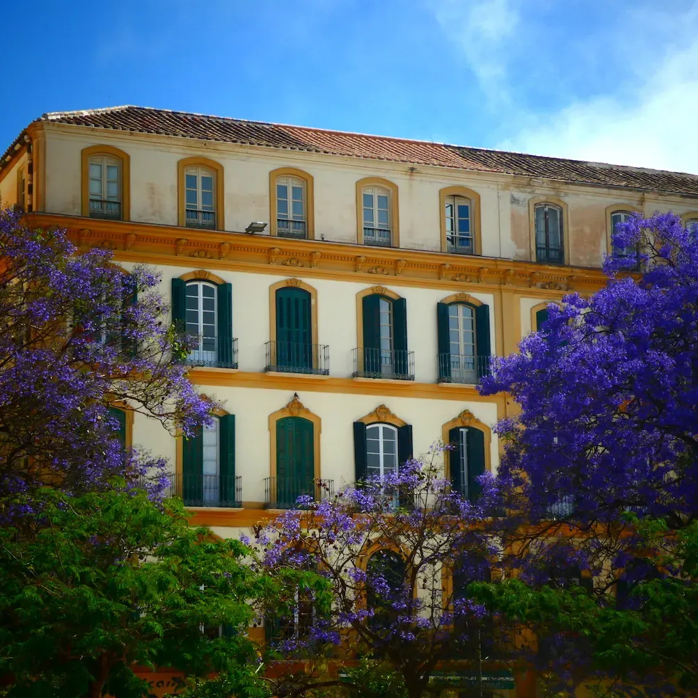 donde alojarse en malaga