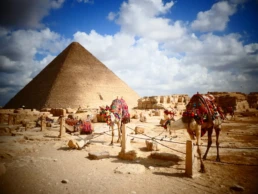 vista de las pirámides de Egipto